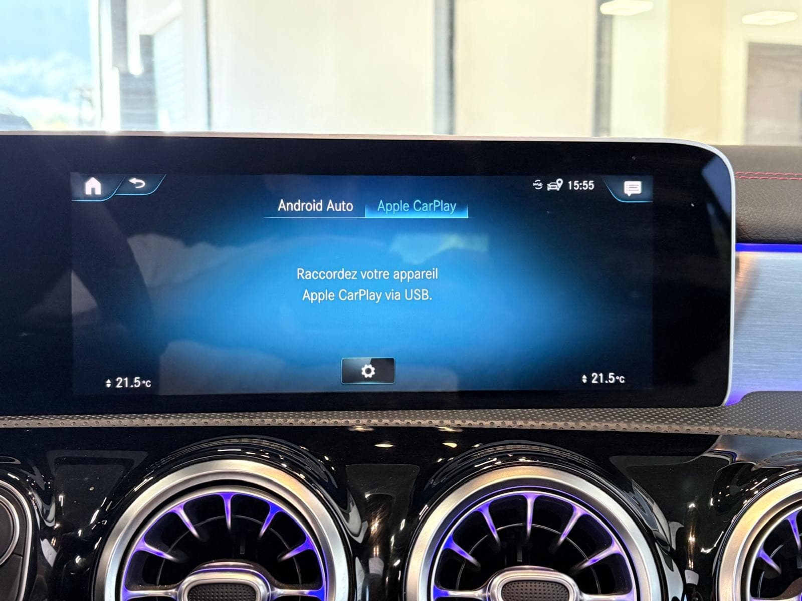 MERCEDES CLA SHOOTING BRAKE 200 163cv 7G-DCT AMG Line / Toit Ouvrant / GPS / Camera / CarPlay — photo 12