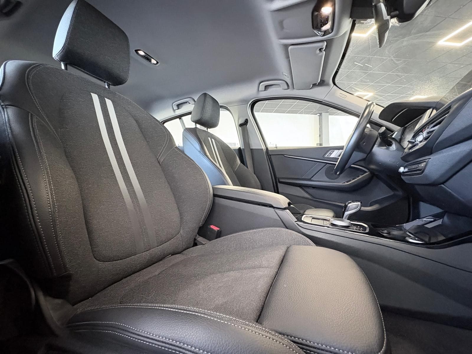 BMW SERIE 1 116d 116cv DKG7 Edition Sport / GPS / Camera / Sièges Chauffants — photo 5