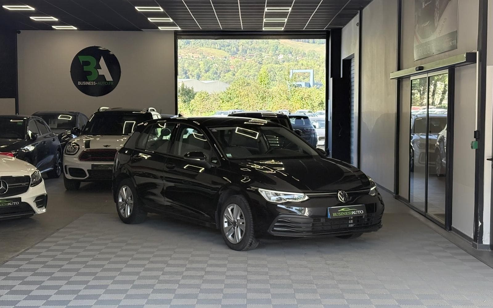 VOLKSWAGEN GOLF TSI 110cv BVM6 Life / CarPlay / Camera / GPS — photo 2