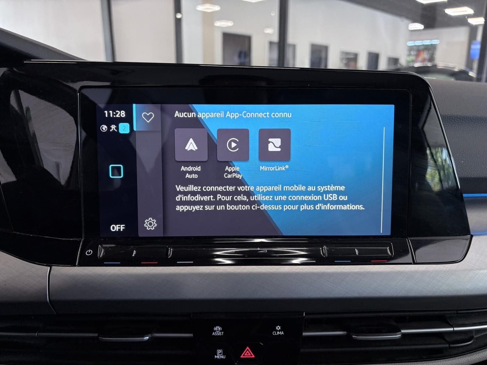 VOLKSWAGEN GOLF TSI 110cv BVM6 Life / CarPlay / Camera / GPS — photo 8