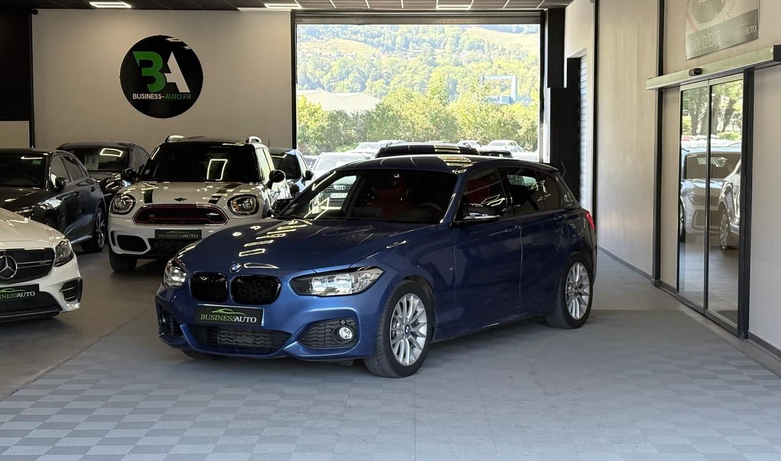 BMW SERIE 1 116i 109cv M Sport / GPS / CarPlay / Sièges Chauffants — photo 1