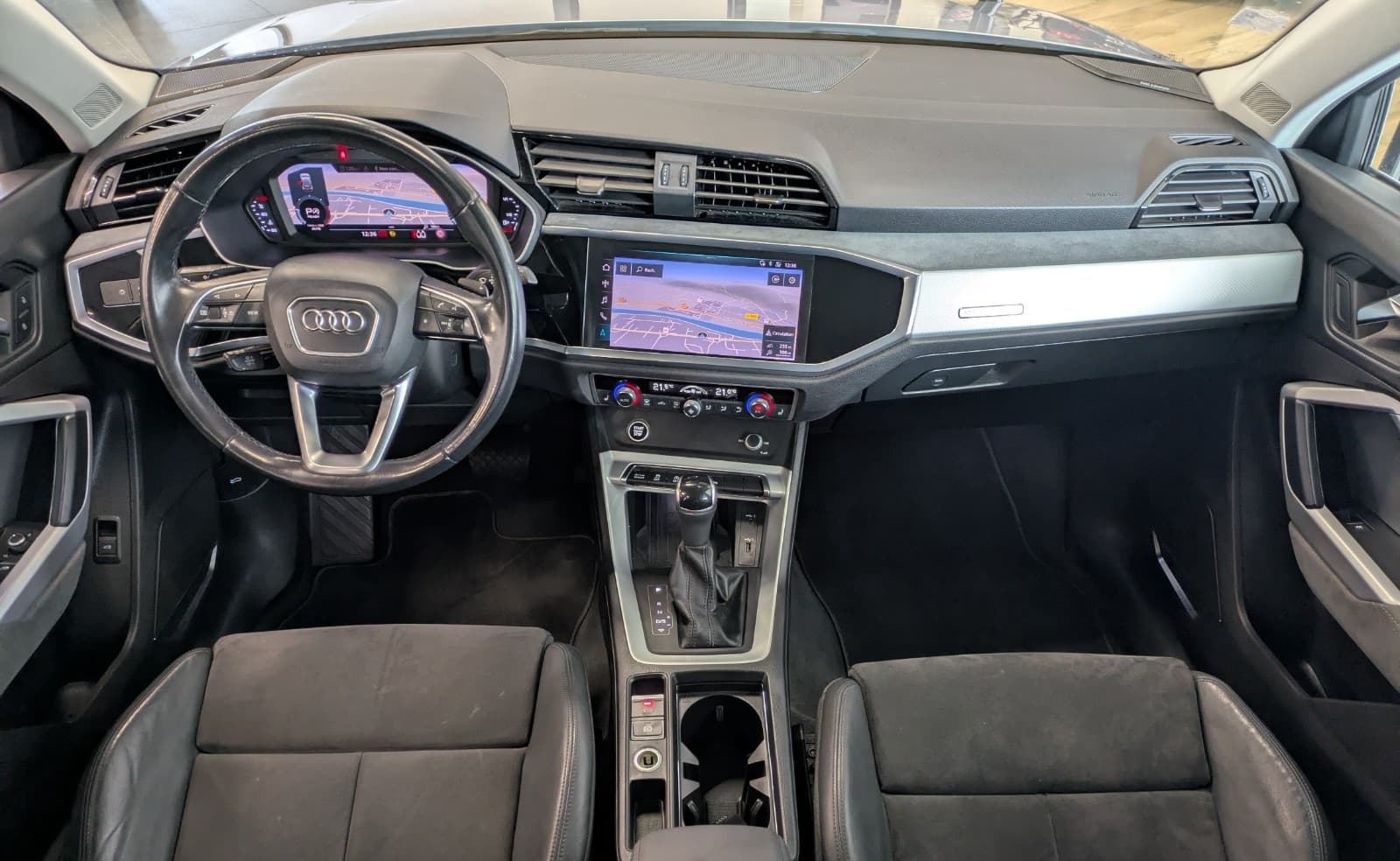 AUDI Q3 40 TDI 200cv S tronic 7 Quattro Design Luxe / GPS / Camera 360 / Drive Select / CarPlay — photo 3