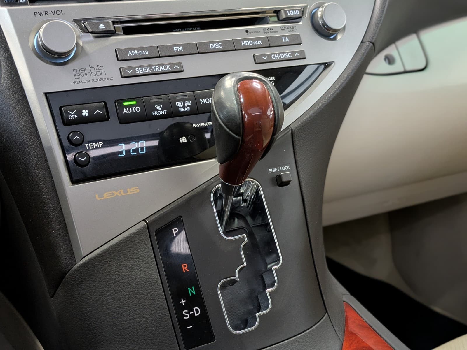 LEXUS RX 3.5 V6 299cv AWD Pack Président E-CVT / Toit Ouvrant / Camera / GPS — photo 7