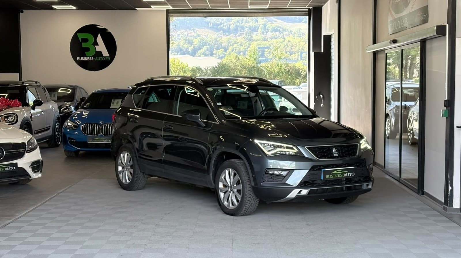 SEAT ATECA 1.6 TDI 115cv Ecomotive DSG7 Xcellence / Sièges Chauffants / CarPlay / Camera — photo 2