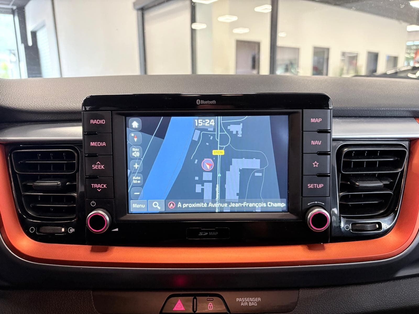 KIA STONIC 1.0 T-GDi 120cv ISG BVM6 Premium / GPS / Camera / CarPlay — photo 8