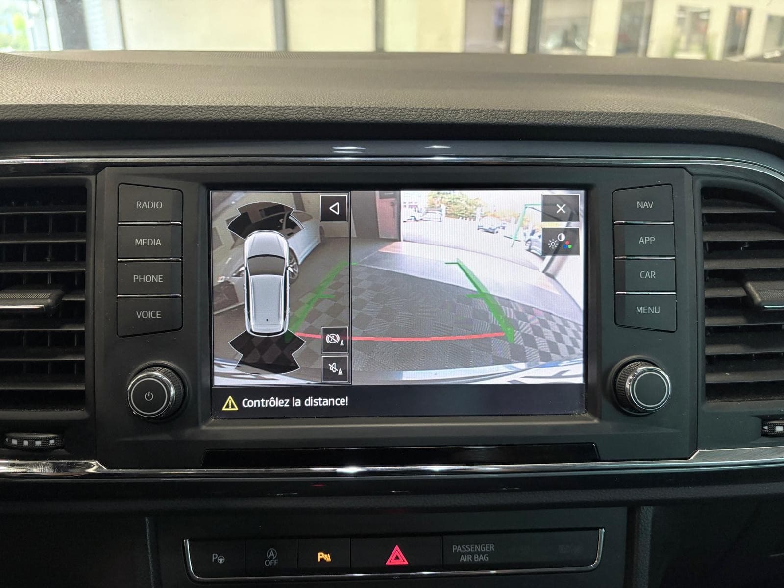 SEAT ATECA 1.6 TDI 115cv Ecomotive DSG7 Xcellence / Sièges Chauffants / CarPlay / Camera — photo 8
