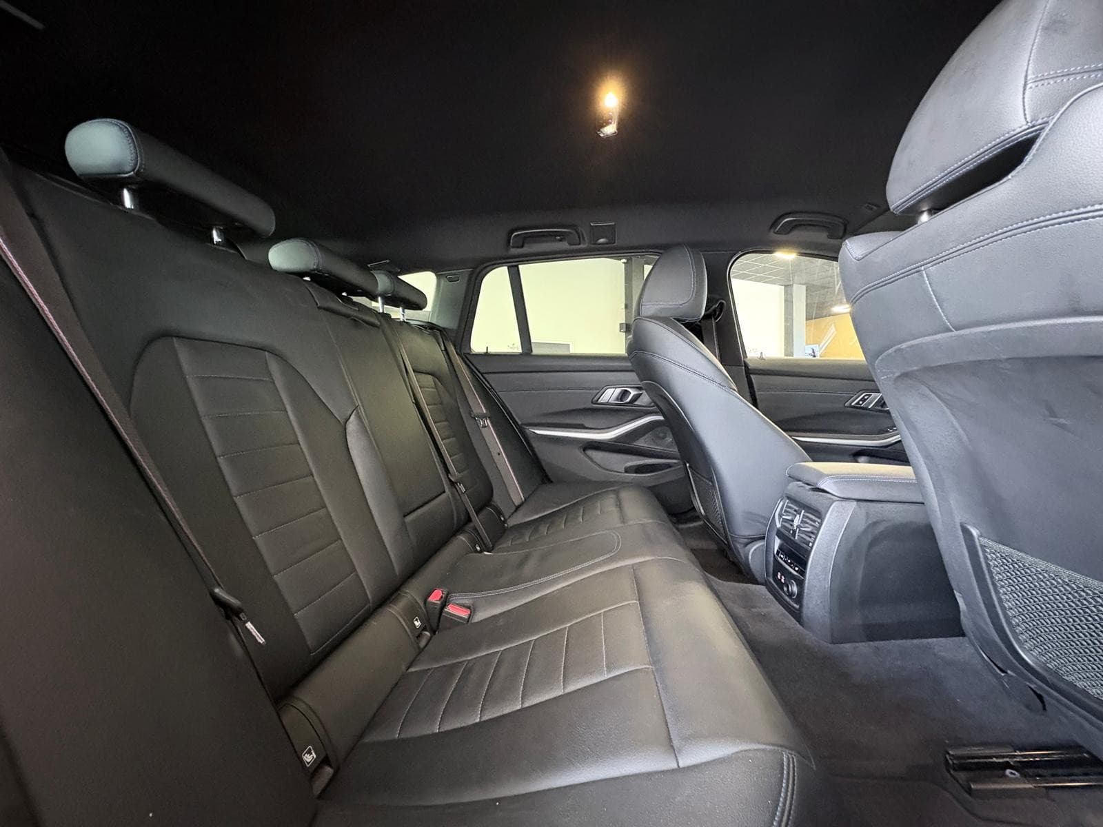 BMW SERIE 3 TOURING G21 330d xDrive 265 ch BVA8 M Sport — photo 4