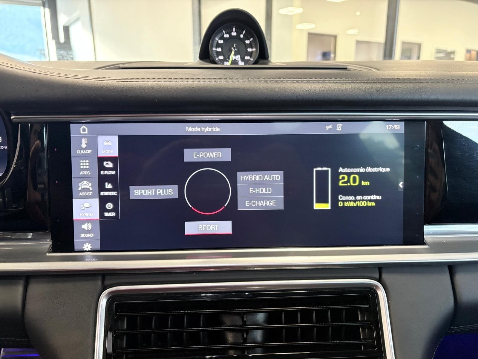PORSCHE PANAMERA 4 V6 3.0 462 PDK Hybrid — photo 12