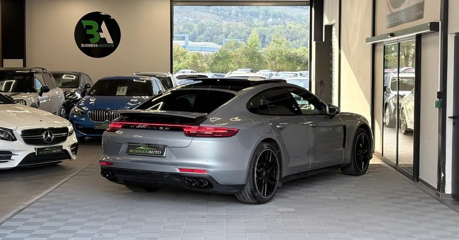 PORSCHE PANAMERA 4 V6 3.0 462 PDK Hybrid — photo 9