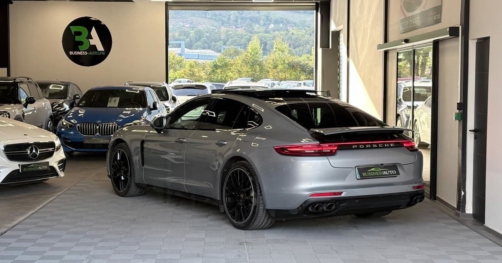 PORSCHE PANAMERA 4 V6 3.0 462 PDK Hybrid — photo 10