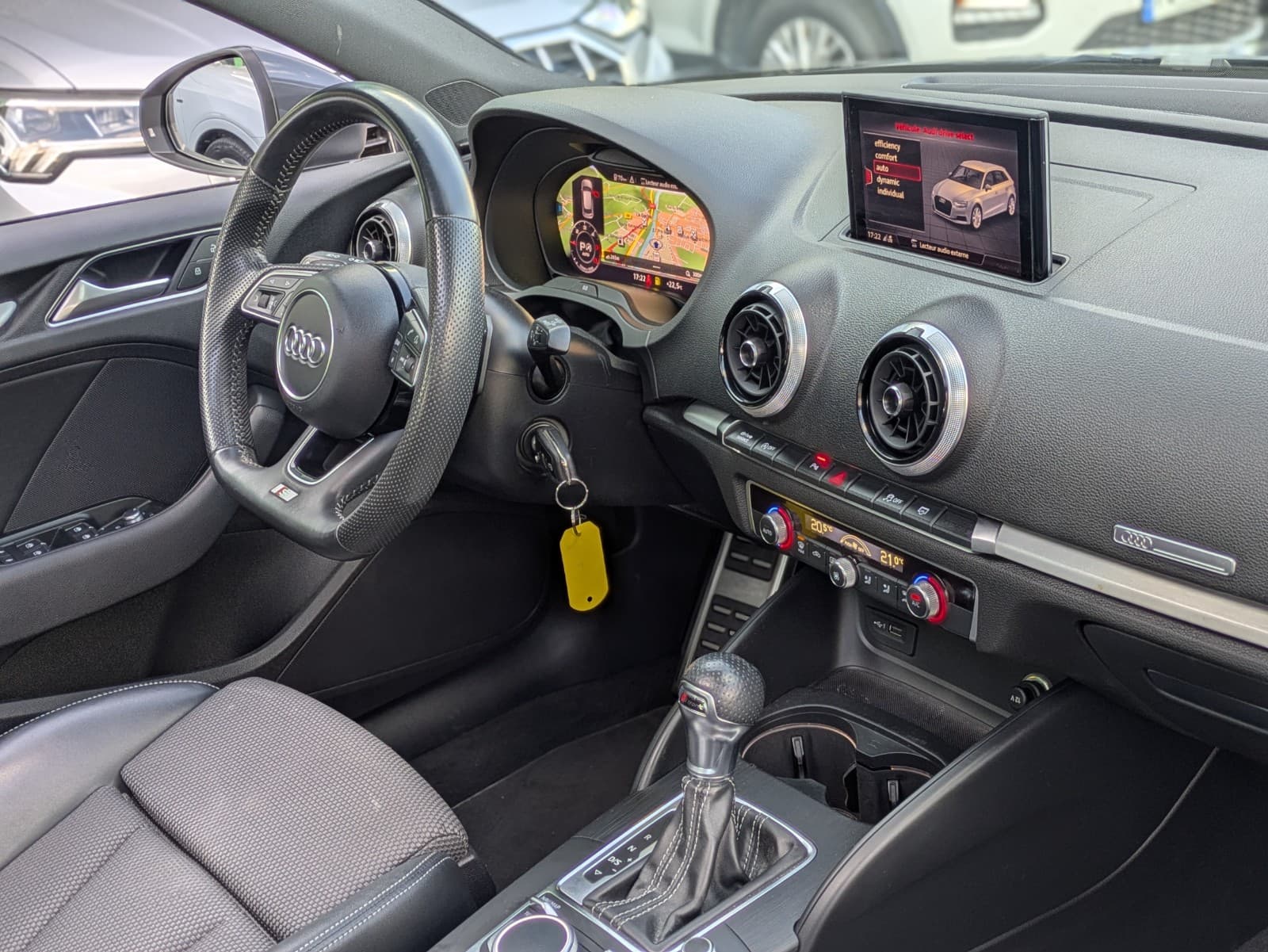 AUDI A3 35 TDI 150 S tronic 7 S Line Plus — photo 6