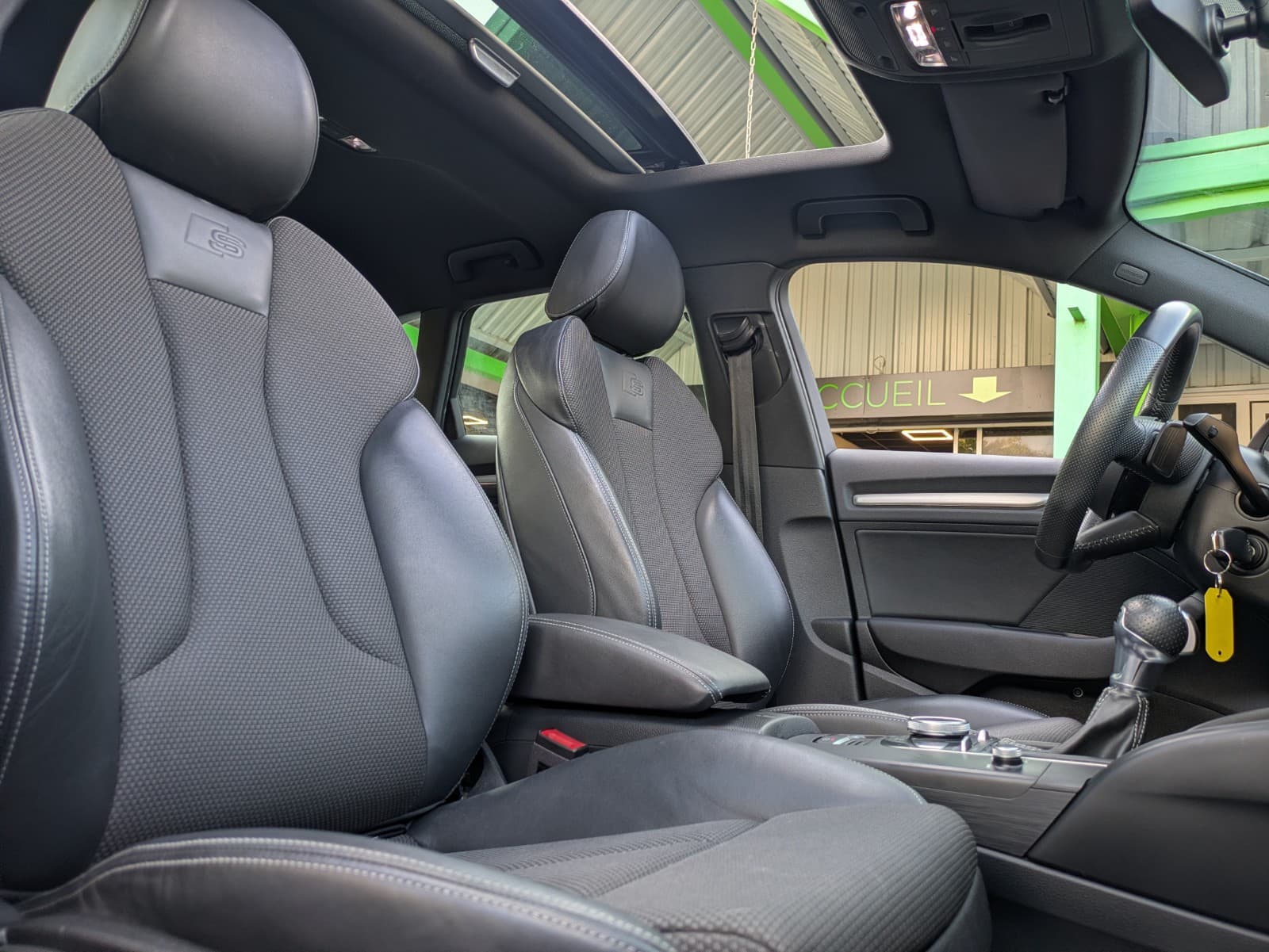 AUDI A3 35 TDI 150 S tronic 7 S Line Plus — photo 5