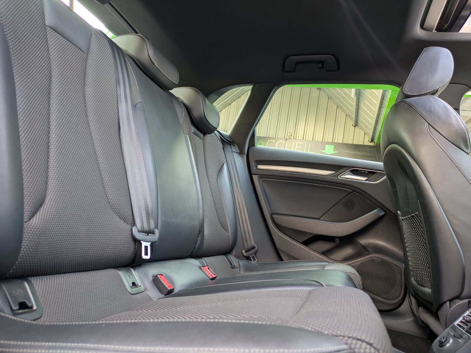 AUDI A3 35 TDI 150 S tronic 7 S Line Plus — photo 4