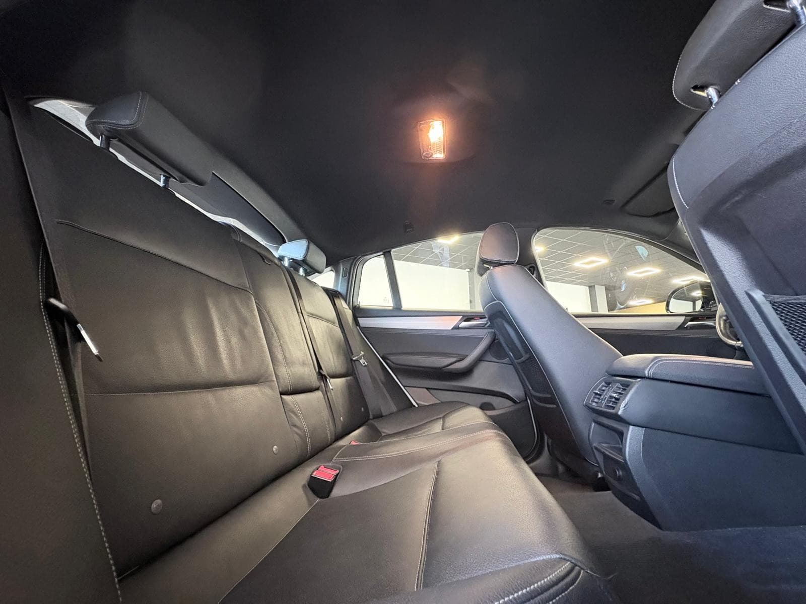BMW X4 xDrive30d 258ch M Sport A — photo 4