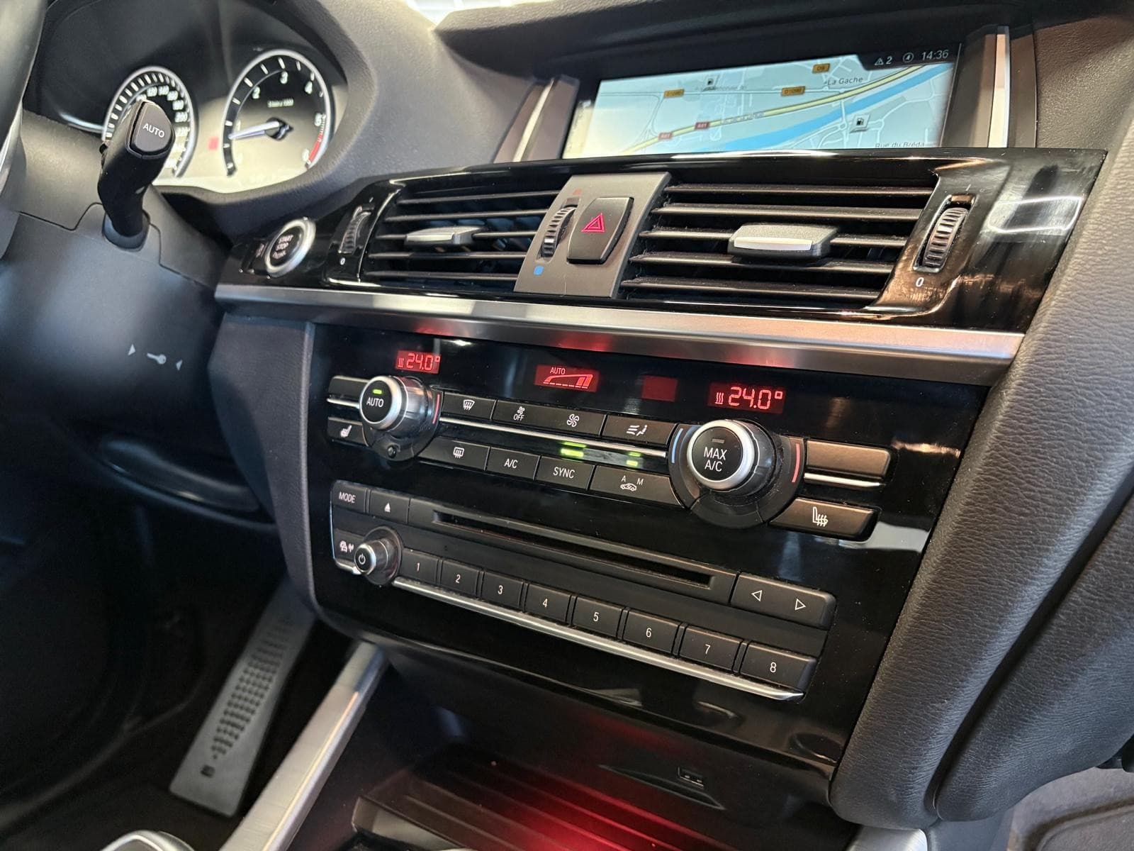 BMW X4 xDrive30d 258ch M Sport A — photo 11