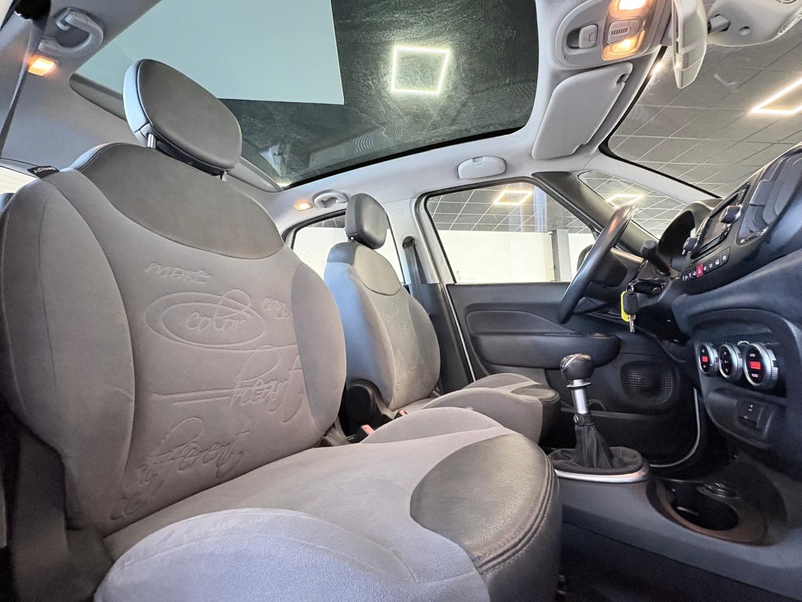 FIAT 500L 1.6 Multijet 16V 105 ch S/S — photo 5