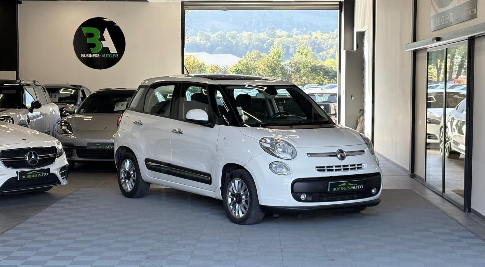 FIAT 500L 1.6 Multijet 16V 105 ch S/S — photo 2