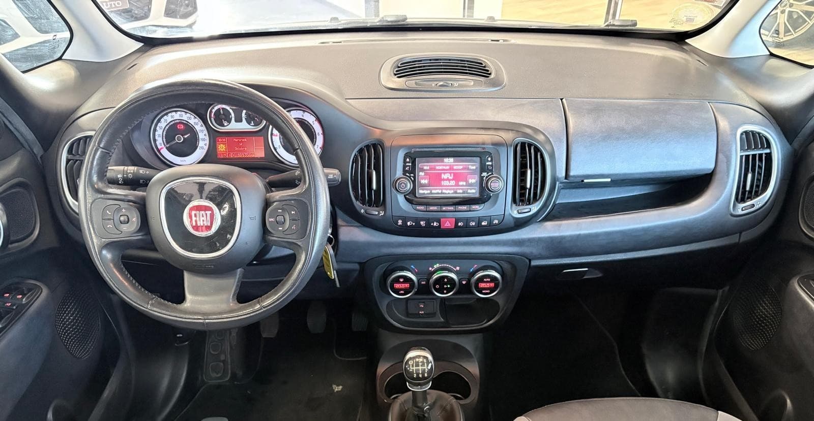 FIAT 500L 1.6 Multijet 16V 105 ch S/S — photo 3