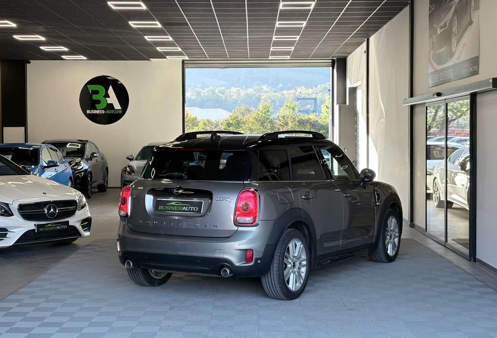 MINI COUNTRYMAN F60 192 ch BVA7 Cooper S — photo 9