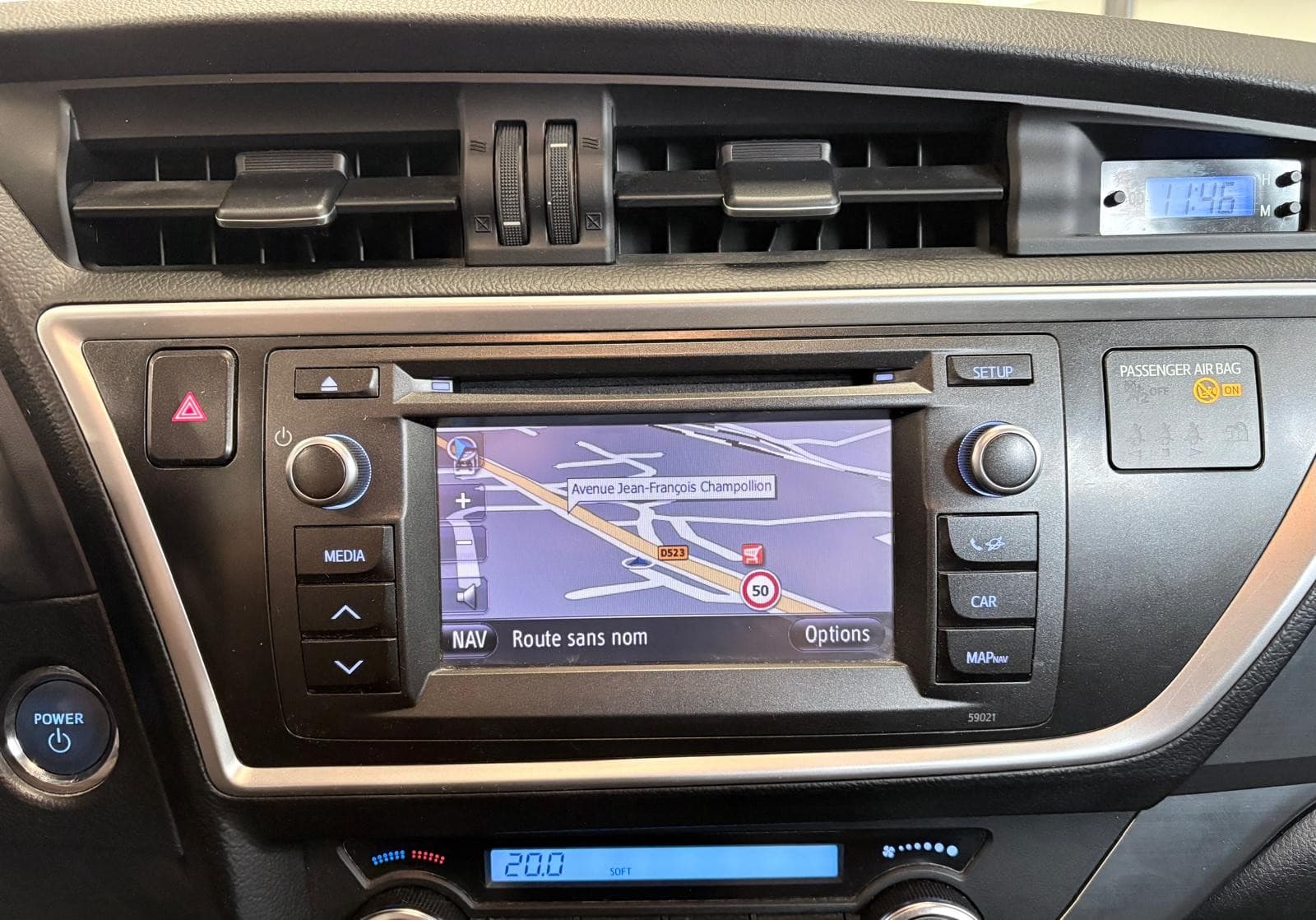 TOYOTA AURIS Hybride 136h / Camera / GPS / Bluetooth — photo 7