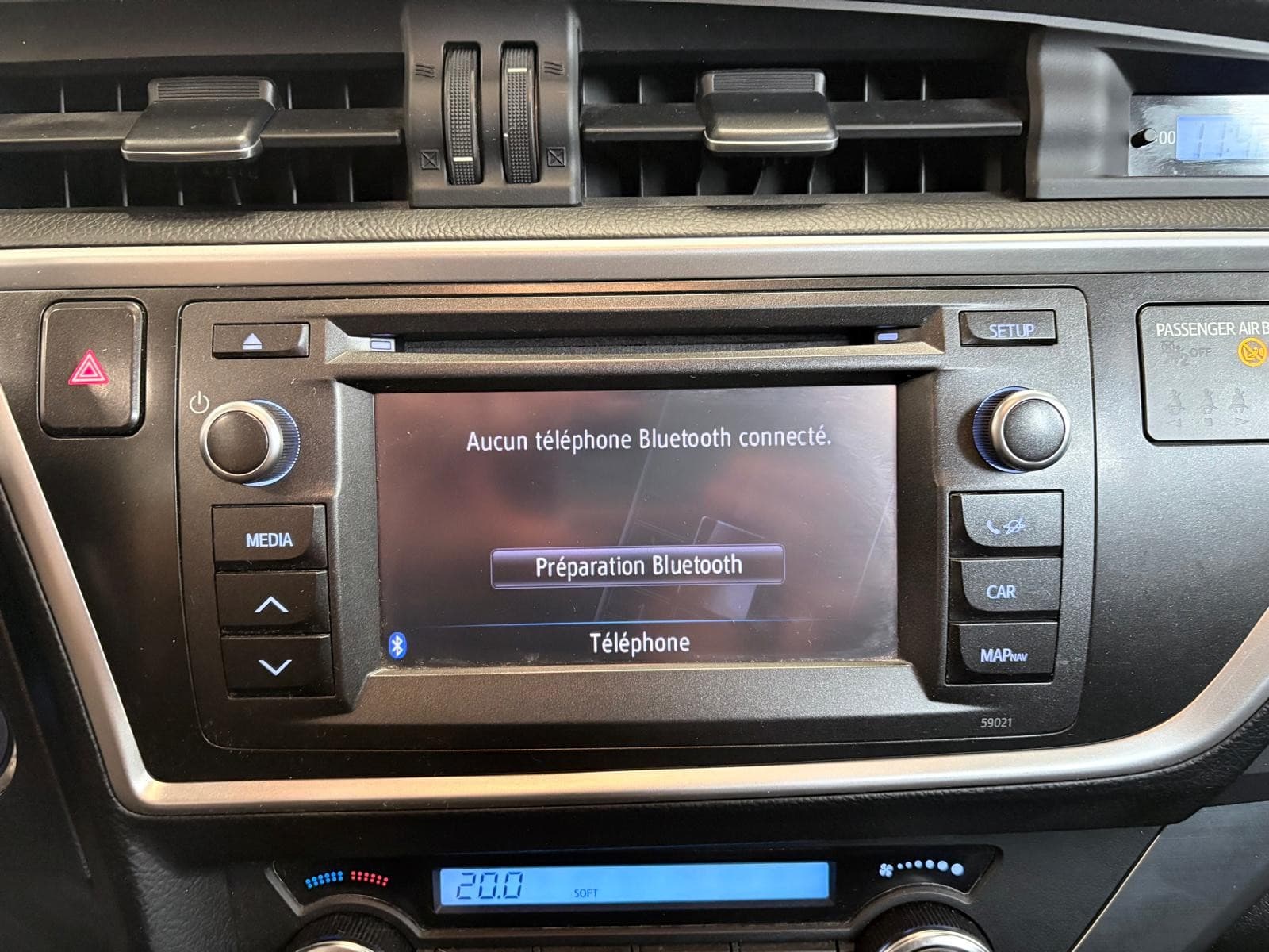 TOYOTA AURIS Hybride 136h / Camera / GPS / Bluetooth — photo 12