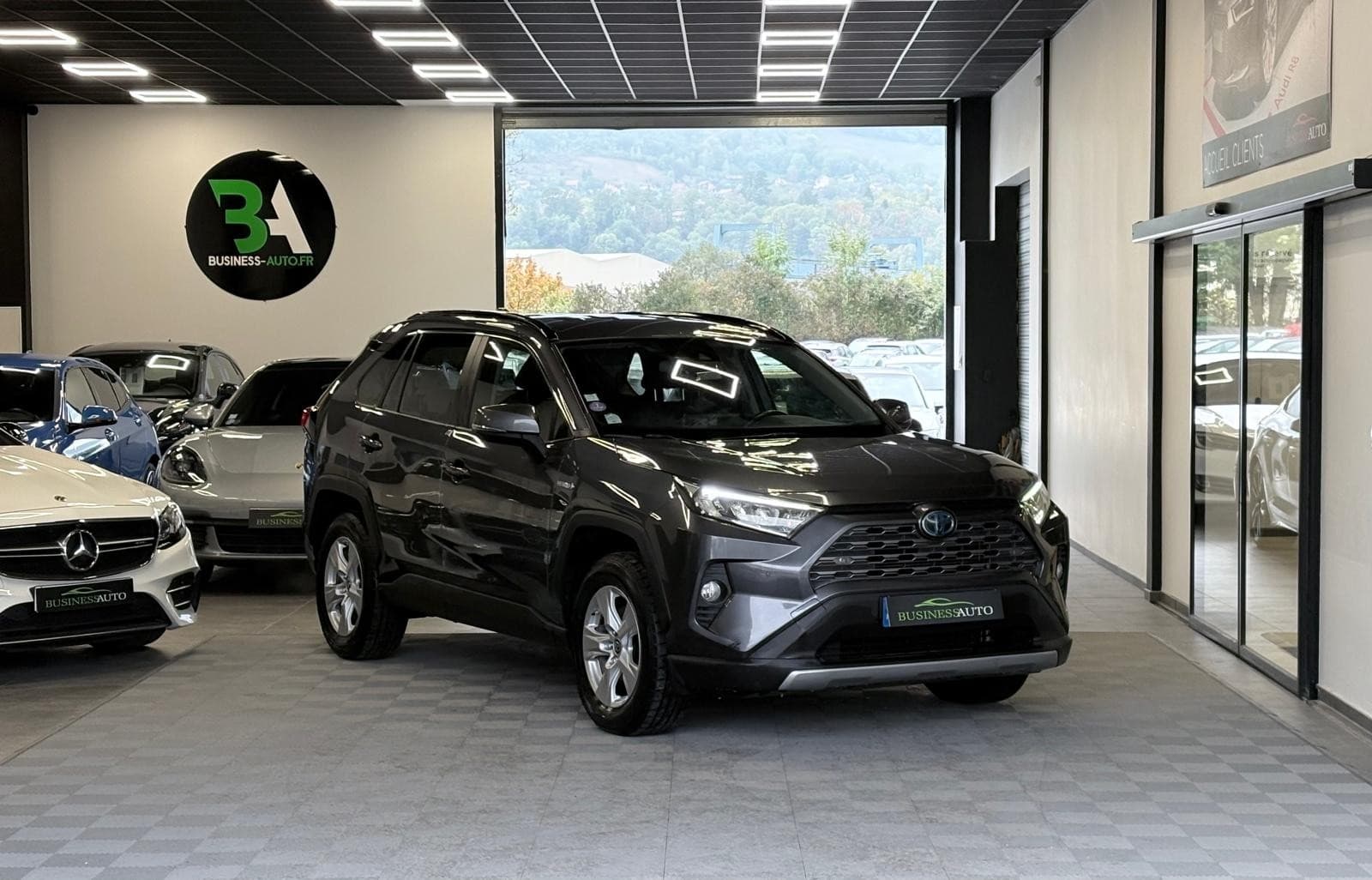 TOYOTA RAV4 HYBRIDE MY22 2.5 218ch Dynamic / Camera — photo 2
