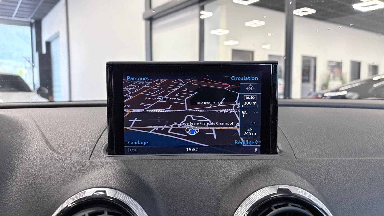 AUDI A3 1.4 TFSI e-tron 204cv Ambition Luxe S tronic 6 / Toit Ouvrant / GPS / Camera — photo 8