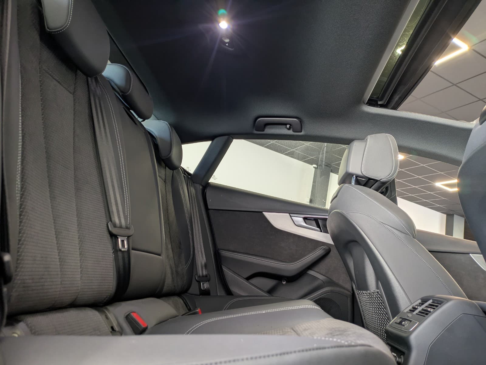 AUDI S5 3.0 v6 TDI 347cv Tiptronic 8 Quattro / Toit Ouvrant / Google Earth / Sièges Chauffants — photo 4