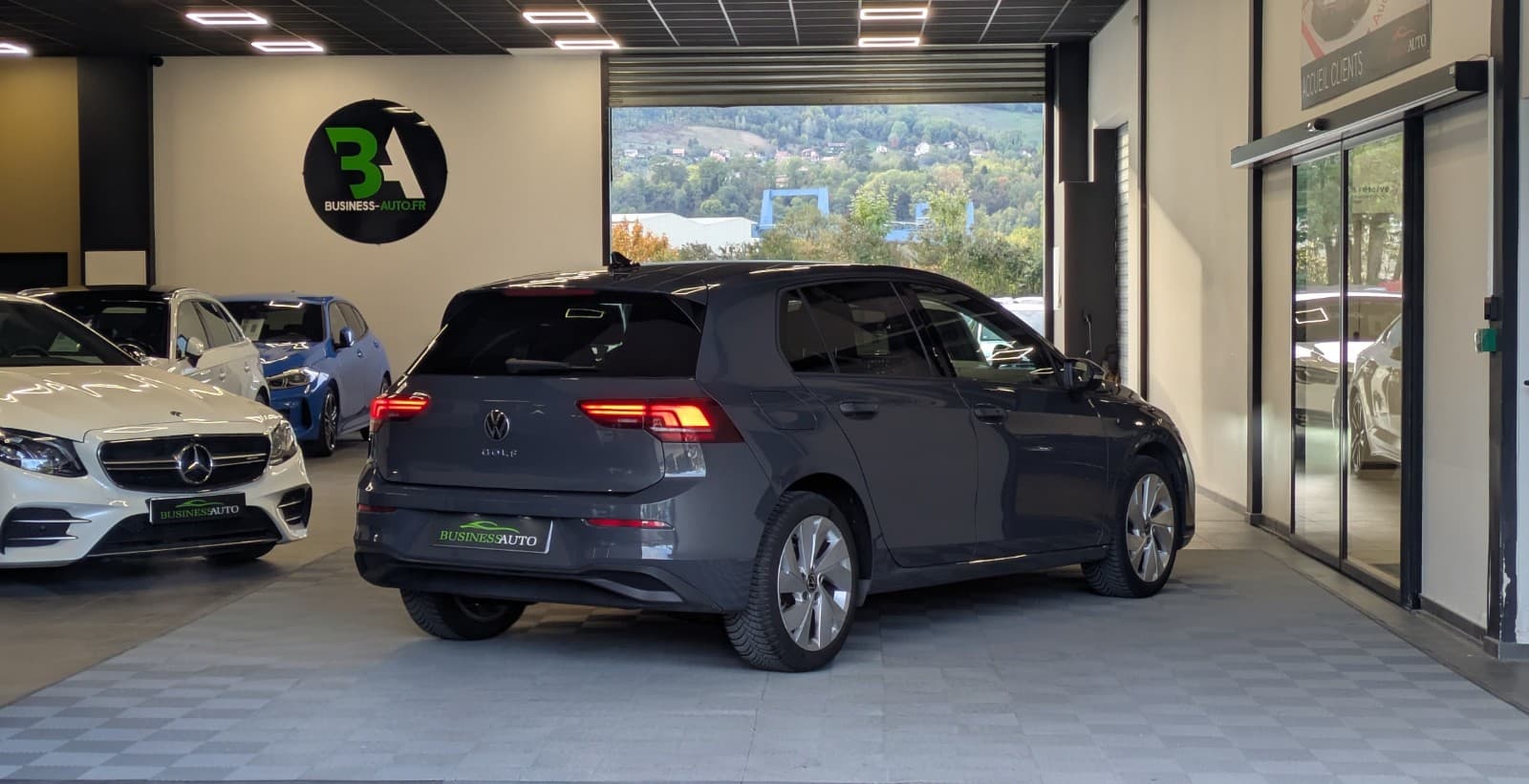 VOLKSWAGEN GOLF 2.0 TDI SCR 150 DSG7 Style — photo 9
