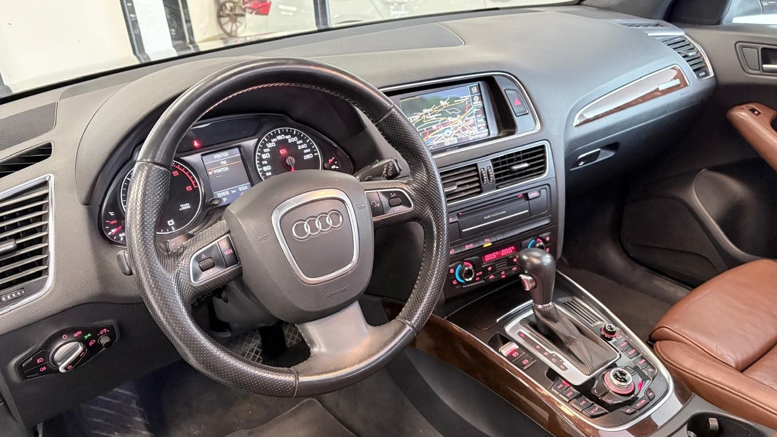 AUDI Q5 Q5 V6 3.0 TDI 240 DPF Quattro Avus S tronic 7 — photo 6