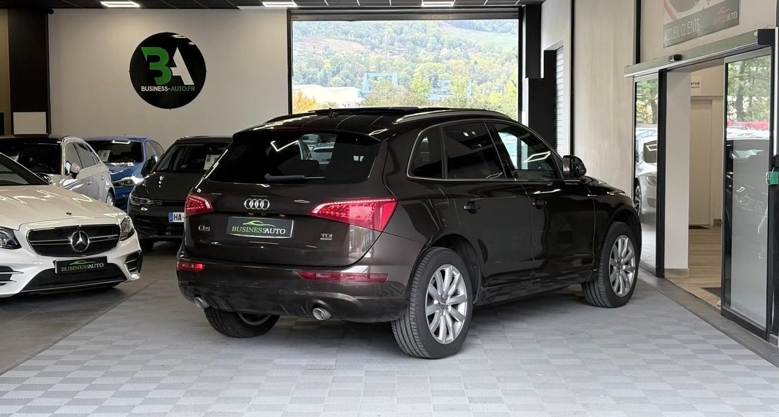 AUDI Q5 Q5 V6 3.0 TDI 240 DPF Quattro Avus S tronic 7 — photo 9