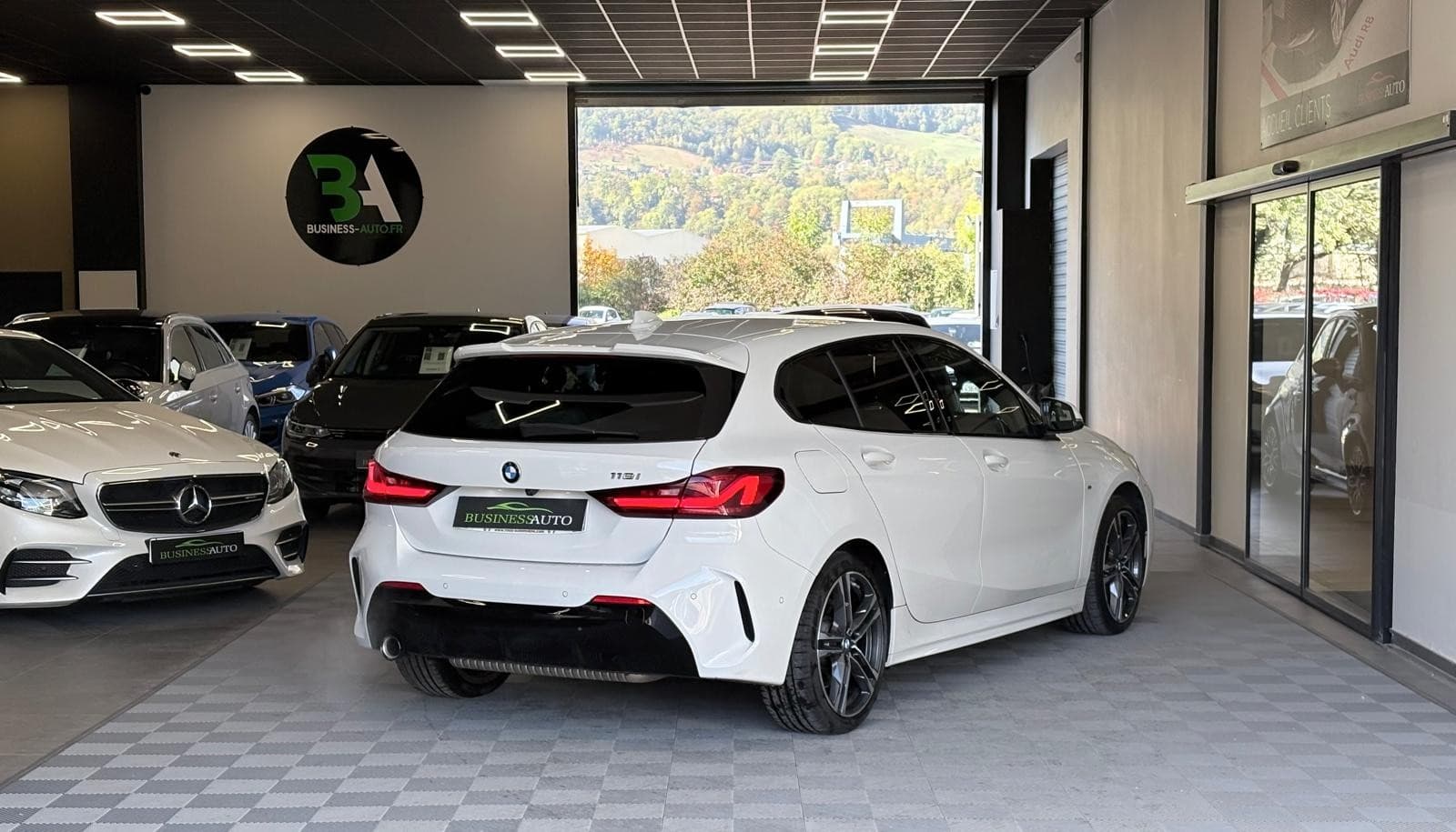 BMW SERIE 1 118i 136 ch DKG7 M Sport — photo 10