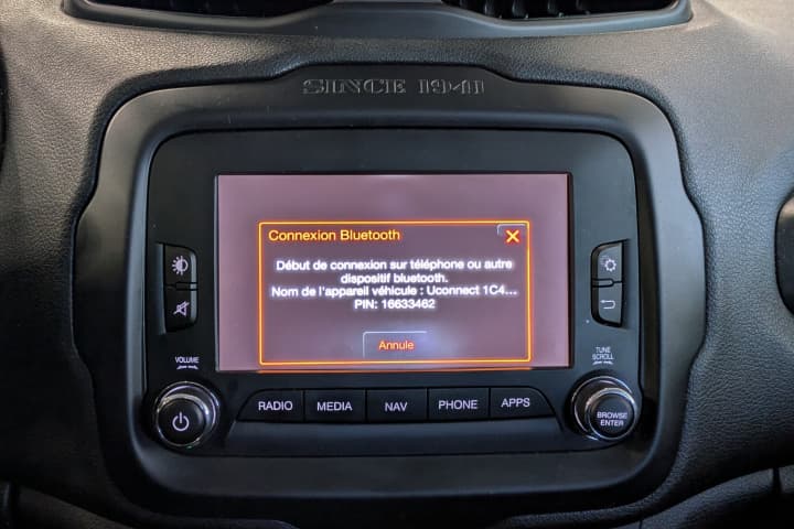 JEEP RENEGADE 1.6 MultiJet 120cv BVR6 Limited / Cuir / GPS — photo 11