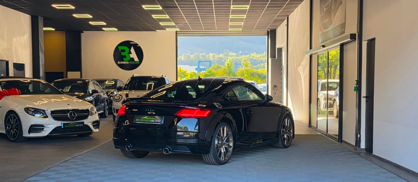 AUDI TT 40 TFSI 197cv S tronic 7 Héritage / Camera / Bang & Olufsen / Black Line — photo 7