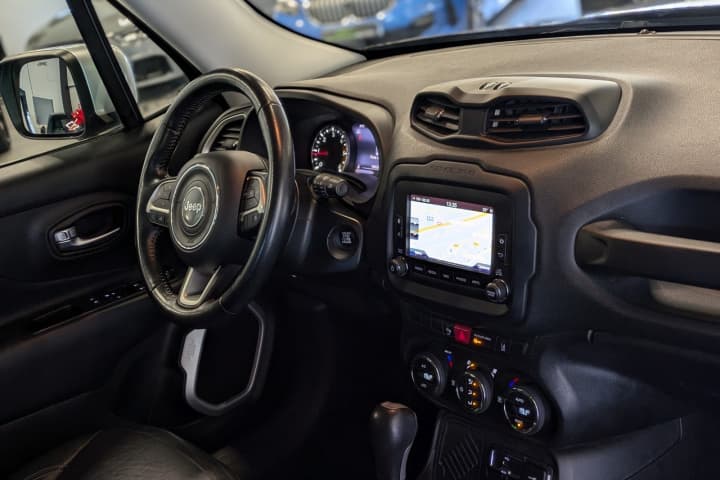 JEEP RENEGADE 1.6 MultiJet 120cv BVR6 Limited / Cuir / GPS — photo 5