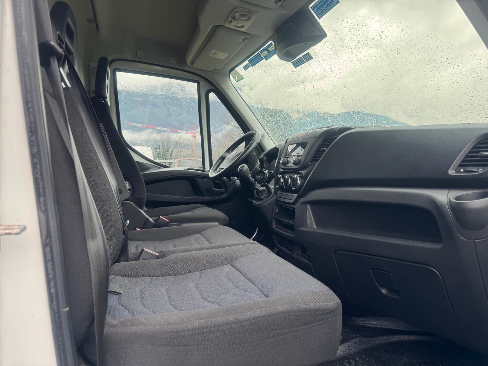 IVECO DAILY GN 35 C 14 V11 H2 QUAD-LEAF BVM6 — photo 6
