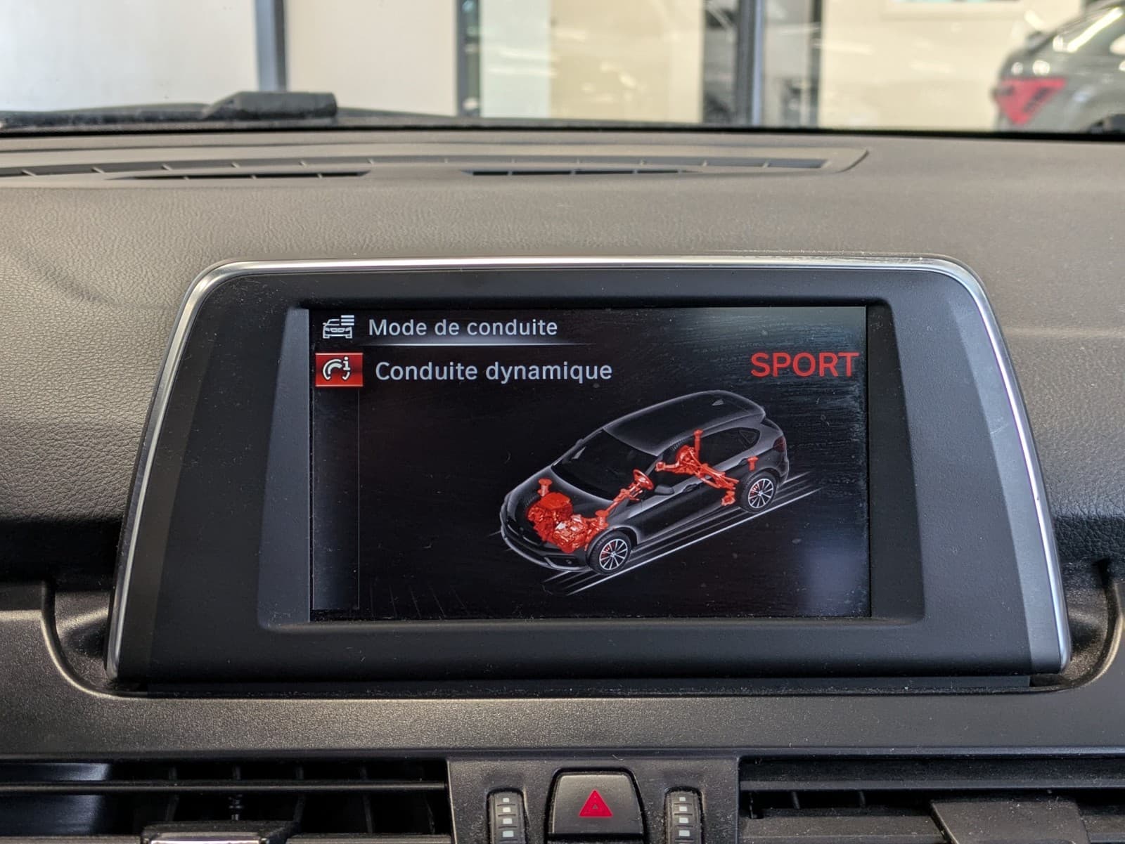 BMW SERIE 2 218d 150cv Lounge A Toit Ouvrant Camera — photo 12