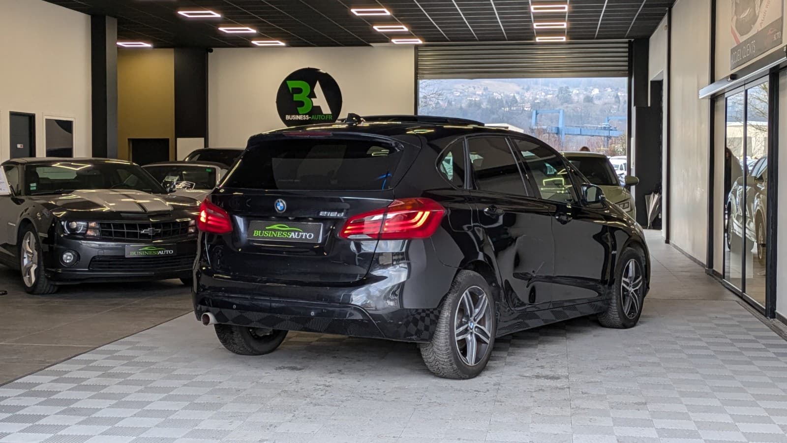 BMW SERIE 2 218d 150cv Lounge A Toit Ouvrant Camera — photo 9