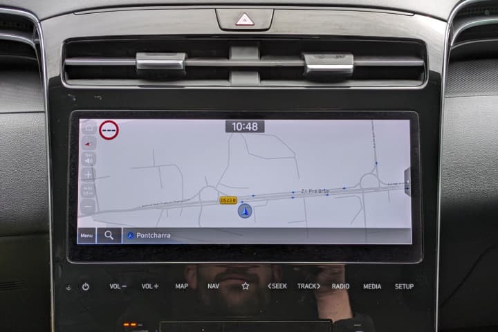 HYUNDAI TUCSON 1.6 CRDi 136cv hybrid 48V DCT-7 / GPS / CAMERA — photo 11