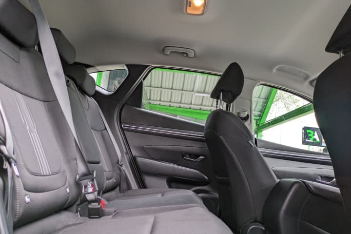 HYUNDAI TUCSON 1.6 CRDi 136cv hybrid 48V DCT-7 / GPS / CAMERA — photo 4