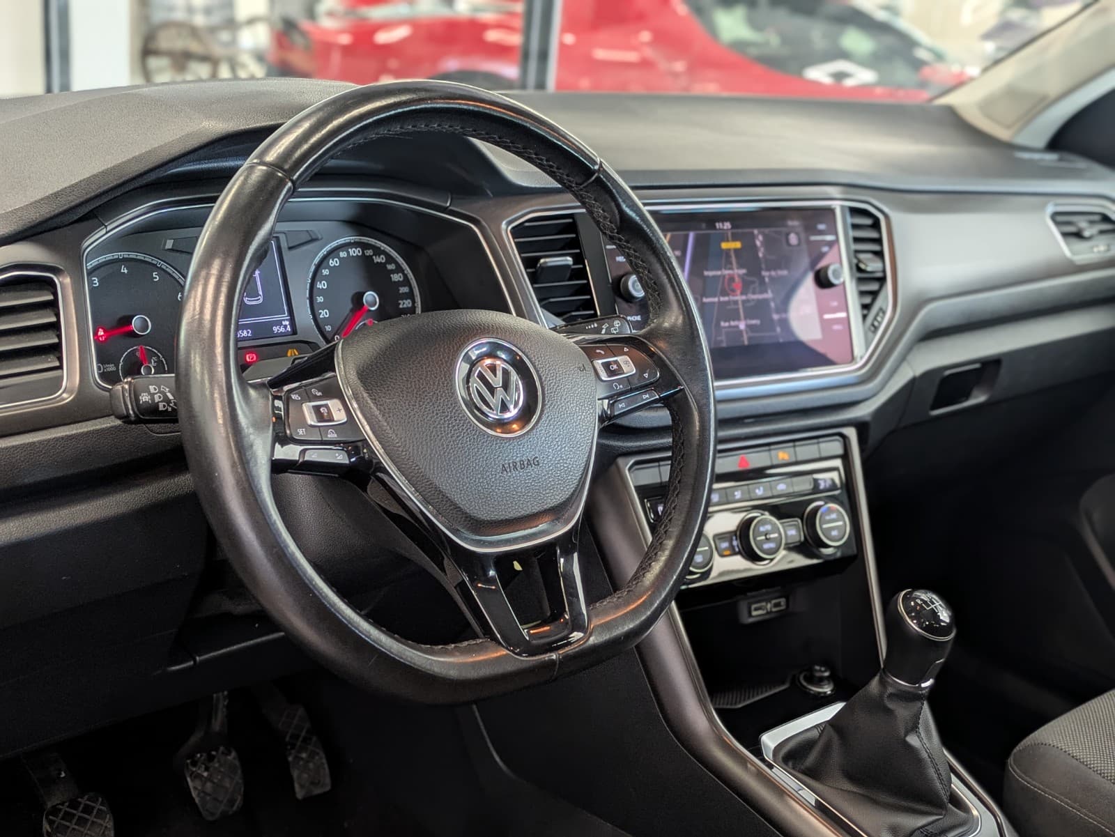 VOLKSWAGEN T-ROC 1.0 TSI 115cv Lounge / Camera / GPS / Crit'Air 1 — photo 7