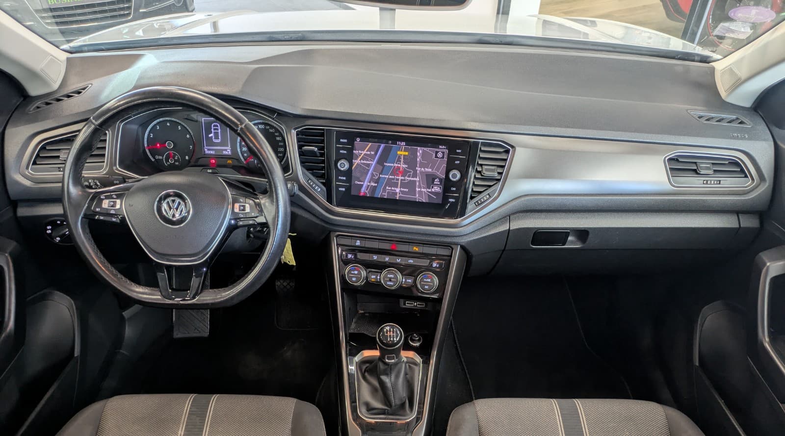VOLKSWAGEN T-ROC 1.0 TSI 115cv Lounge / Camera / GPS / Crit'Air 1 — photo 3