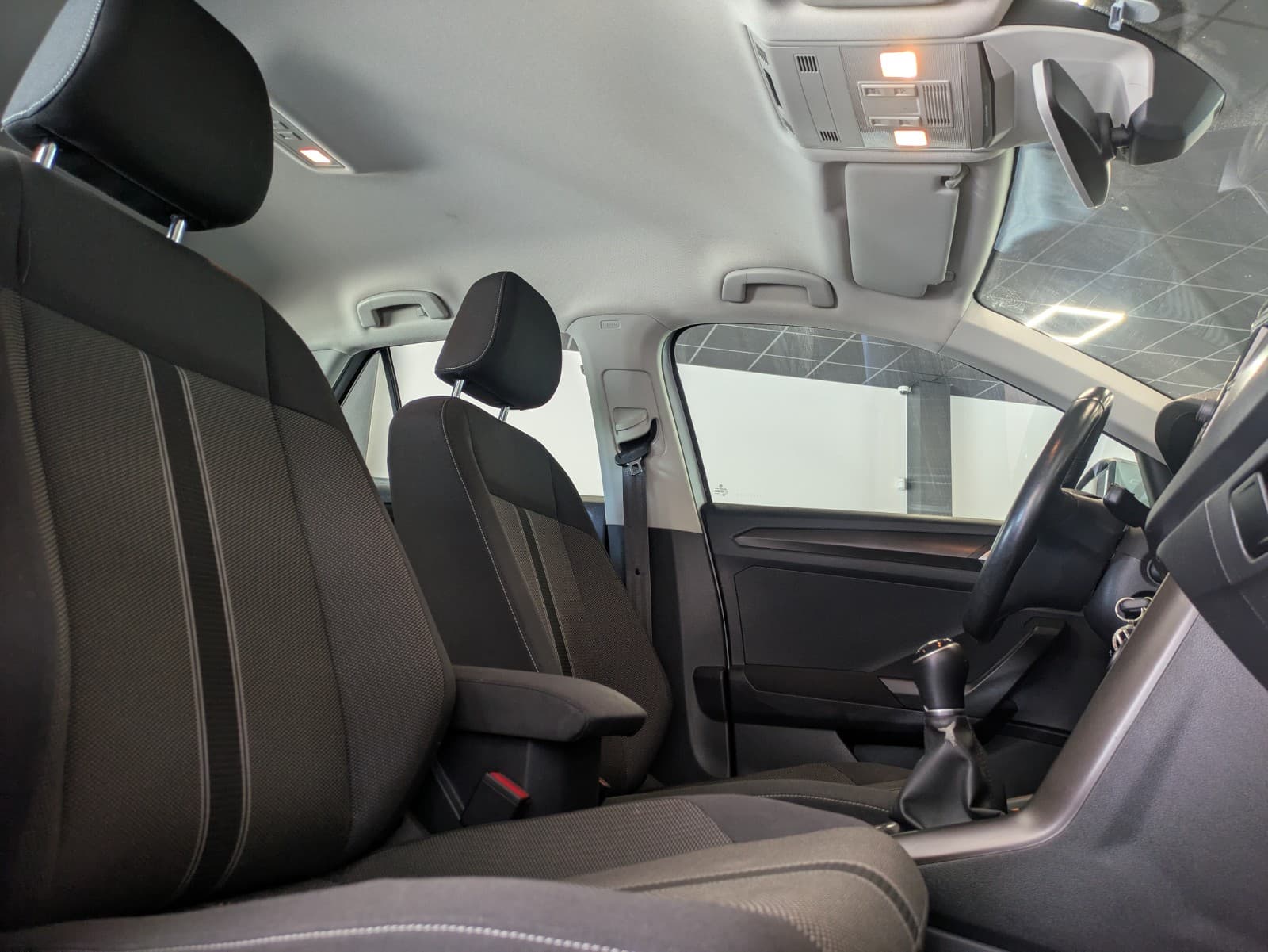 VOLKSWAGEN T-ROC 1.0 TSI 115cv Lounge / Camera / GPS / Crit'Air 1 — photo 5