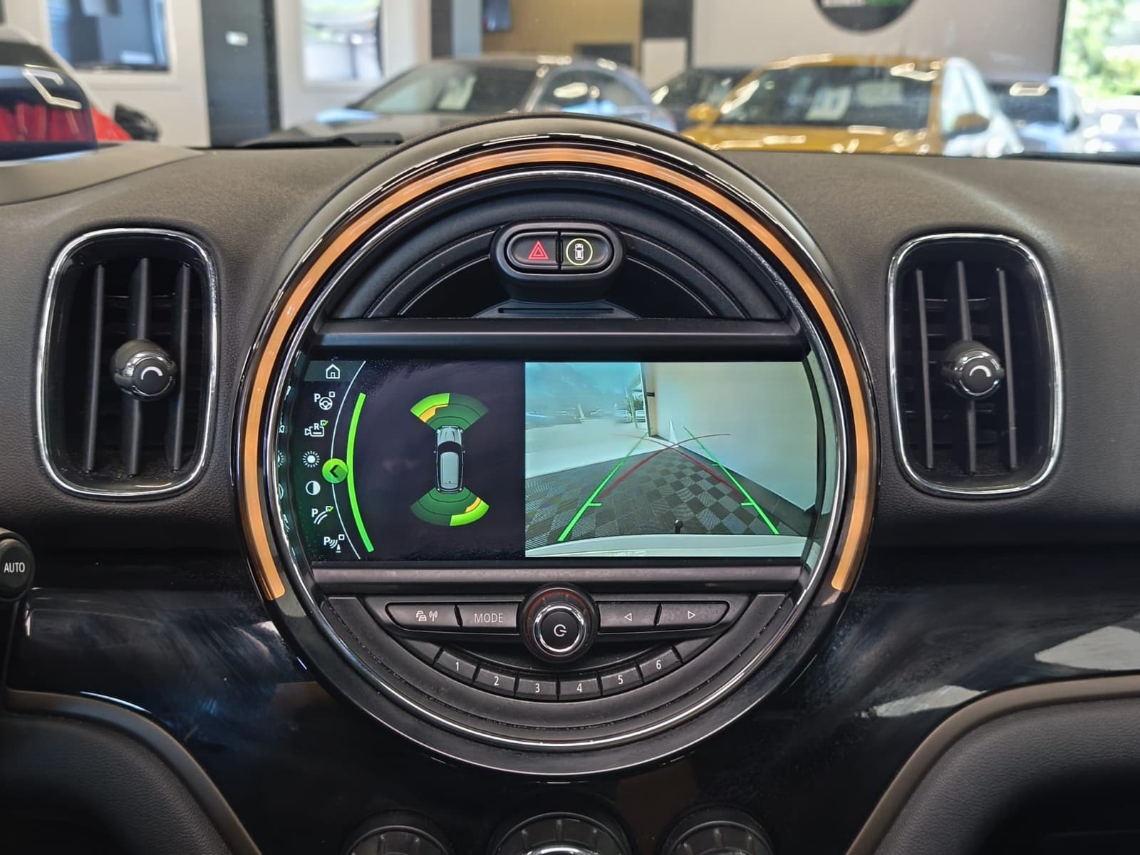 MINI COUNTRYMAN F60 136cv ALL4 BVA8 John Cooper Works / Toit Ouvrant / GPS / Affichage Tete Haute / Camera — photo 8