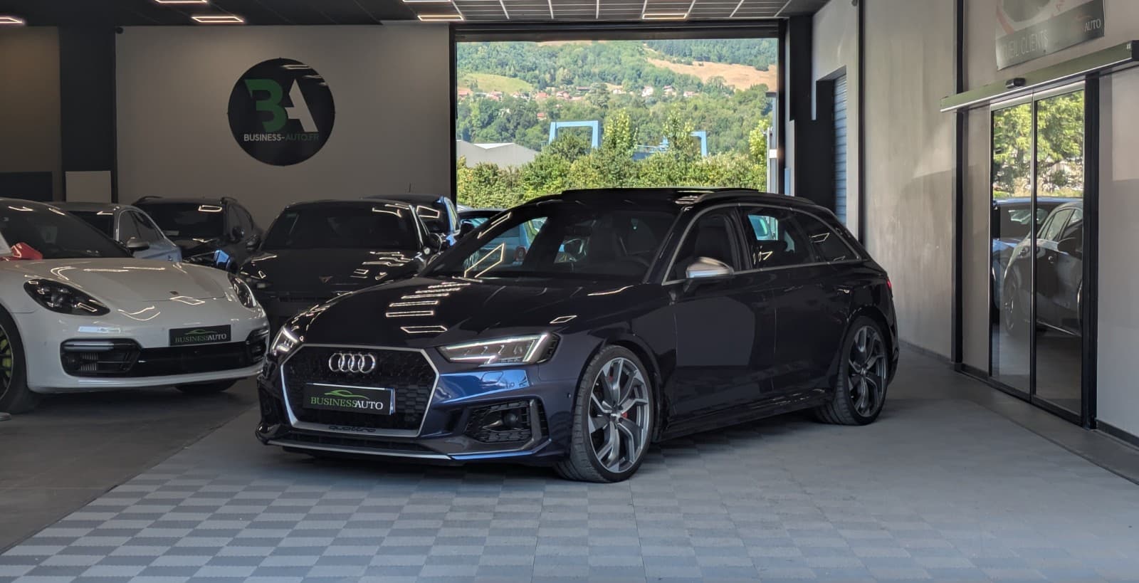 AUDI RS4 2.9 V6 TFSI 450cv Tiptronic 8 / Toit Ouvrant / Pack Carbone / B&O / Camera 360 — photo 1