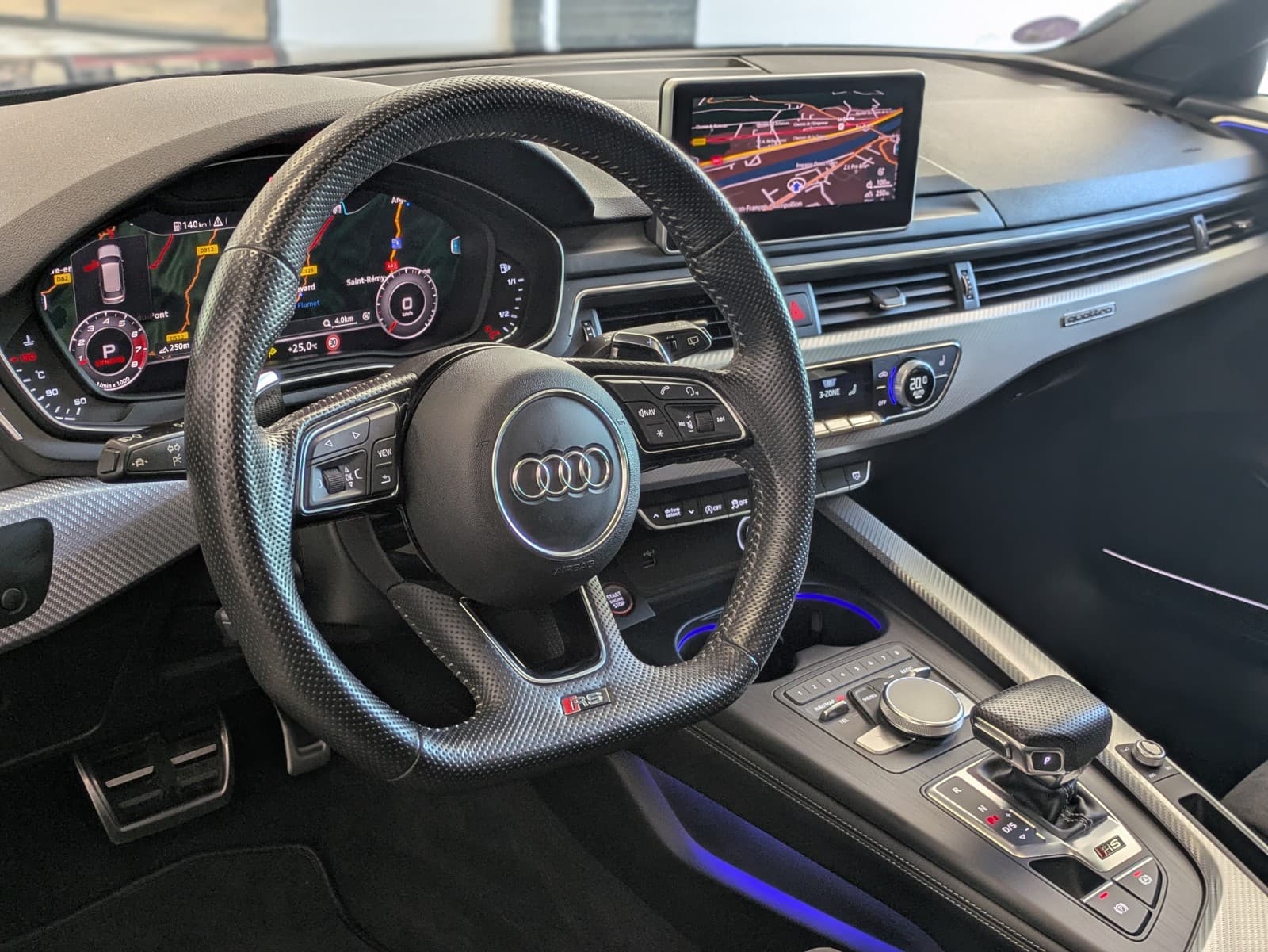 AUDI RS4 2.9 V6 TFSI 450cv Tiptronic 8 / Toit Ouvrant / Pack Carbone / B&O / Camera 360 — photo 7