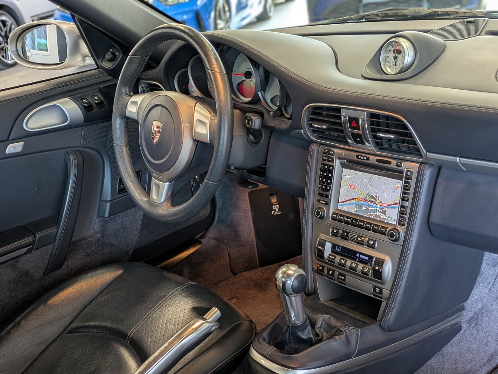 PORSCHE 911 4S 3.8i 355cv Boite Meca / Toit Ouvrant / Pack Chrono / État irréprochable / Historique limpide — photo 6
