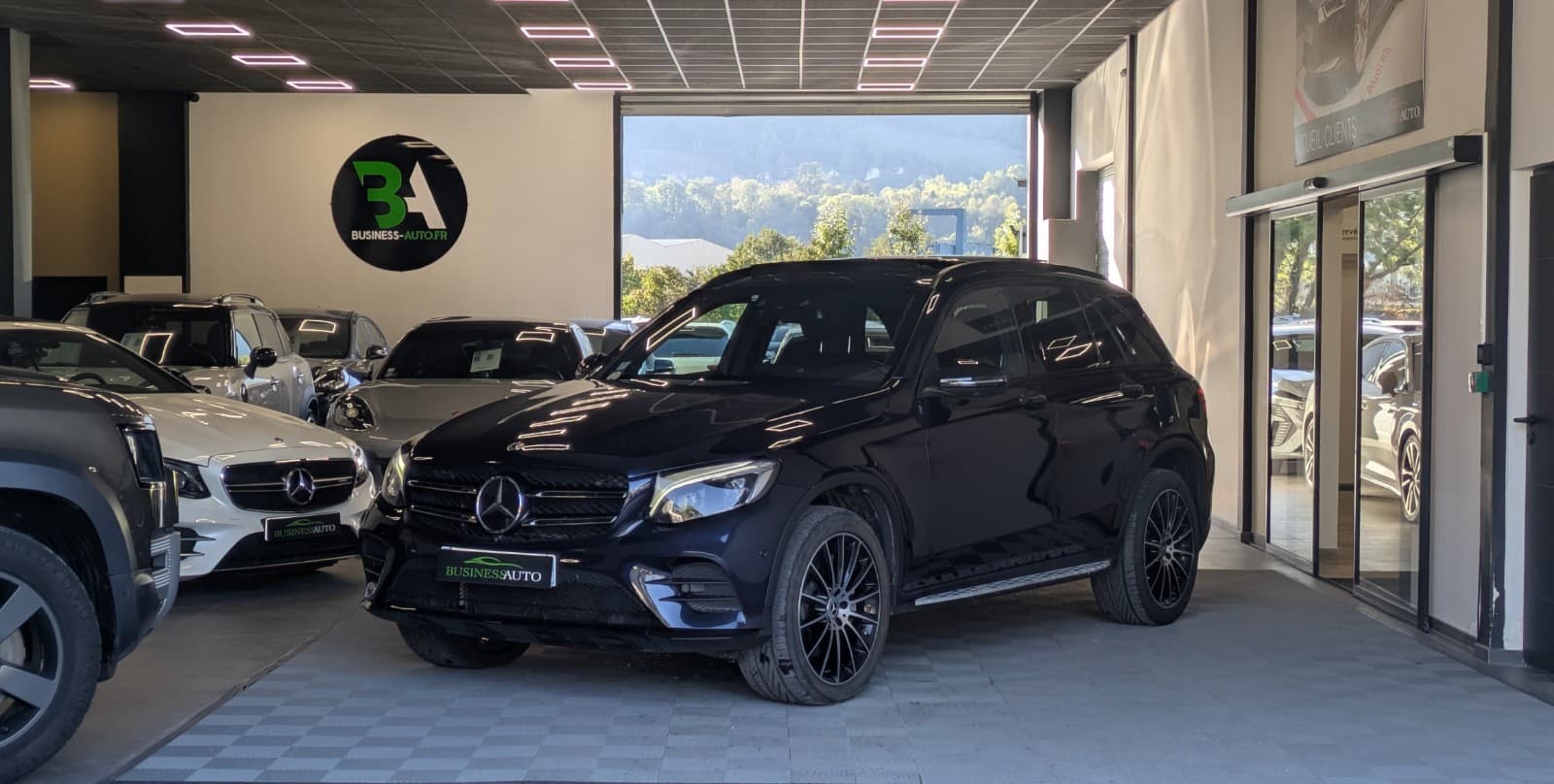 MERCEDES GLC Classe 250d 9G-Tronic 4Matic Fascination AMG / Toit Ouvrant / GPS / Camera 360 — photo 1