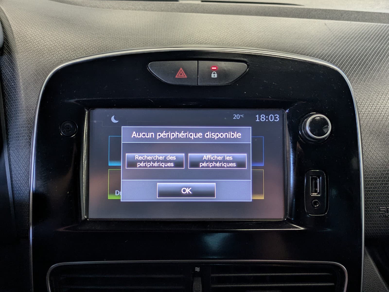 RENAULT CLIO TCe 120 Energy Limited — photo 7