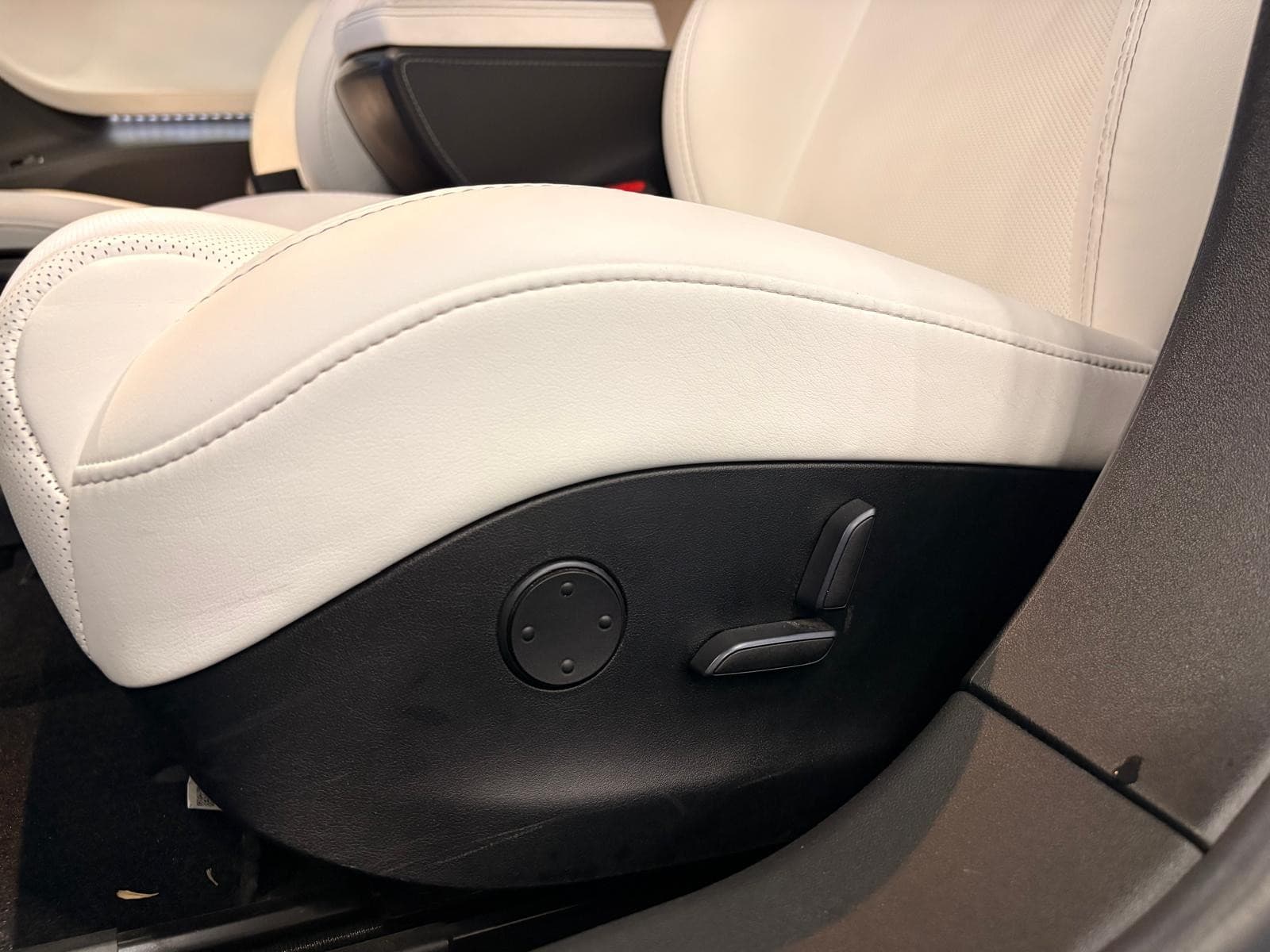 TESLA MODEL S Performance Dual Motor — photo 7